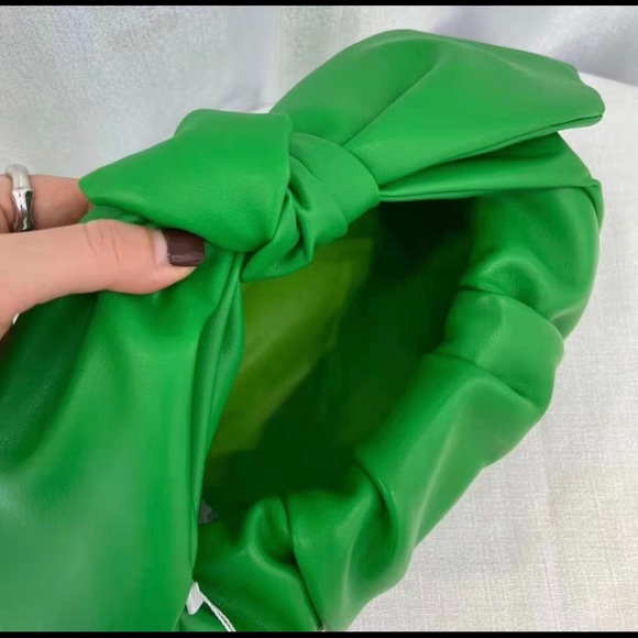 New Shoulder Bag Genuine Leather  Bow Handbag Cloud Lunch bag Underarm Pouch - Picture 12 of 17